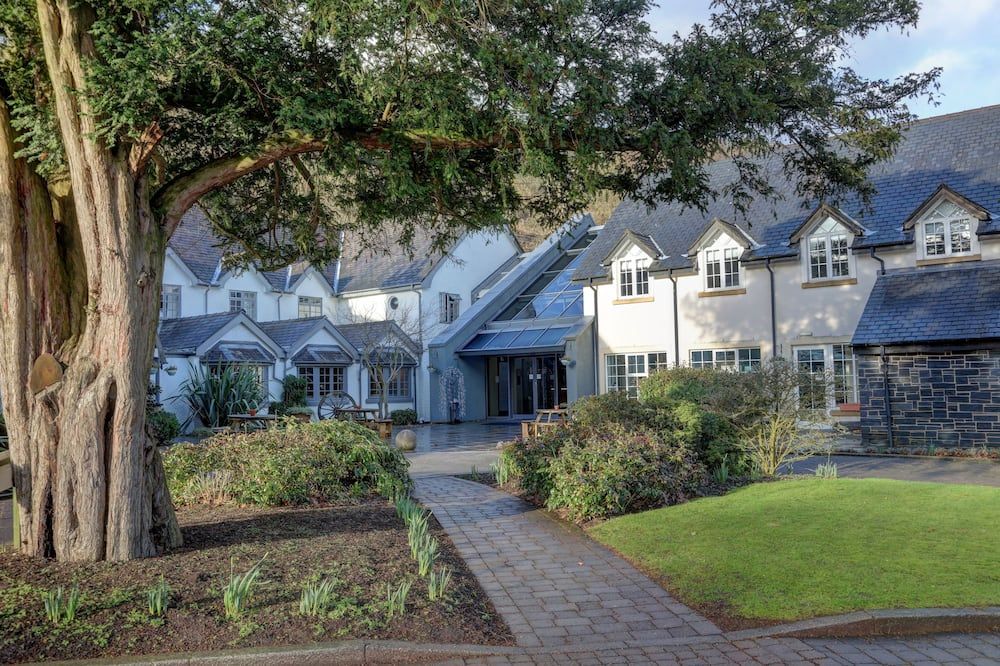 Wild Pheasant Hotel & Spa