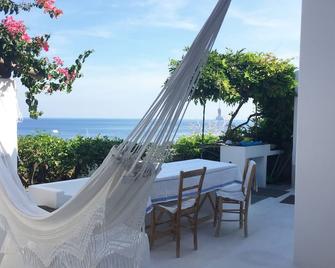 Aeolian islands, Stromboli, bright special, sophisticated house, beautiful sea v - Stromboli - Innenhof