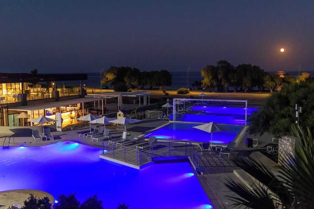 Ampelia Seaside Resort - Gennadi - Piscine