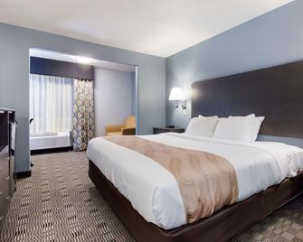 Quality Inn And Suites - McCook - Camera da letto