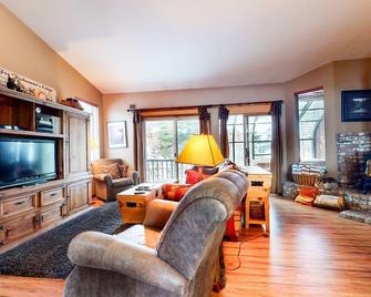 Forest Creek 28 Rustic Updated Condo by RedAwning - Mammoth Lakes - Soggiorno