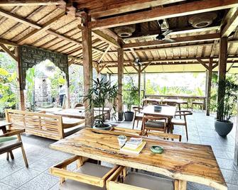 Villa Alisha Pererenan - North Kuta - Restaurant