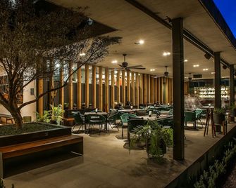 Cinco Rodavento - Valle de Bravo - Ресторан