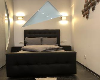 Luxury Westpark 2 Residence Lake View W6 - Bucarest - Habitación