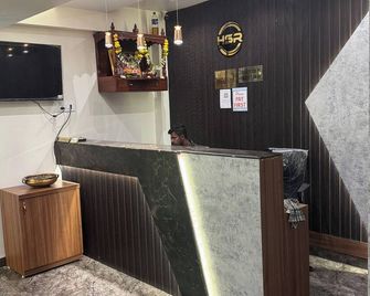 호텔 사하라 레지던시 - 뭄바이 - 프론트 데스크