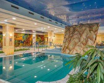 Ensana Thermal Margaret Island - Budapest - Pool