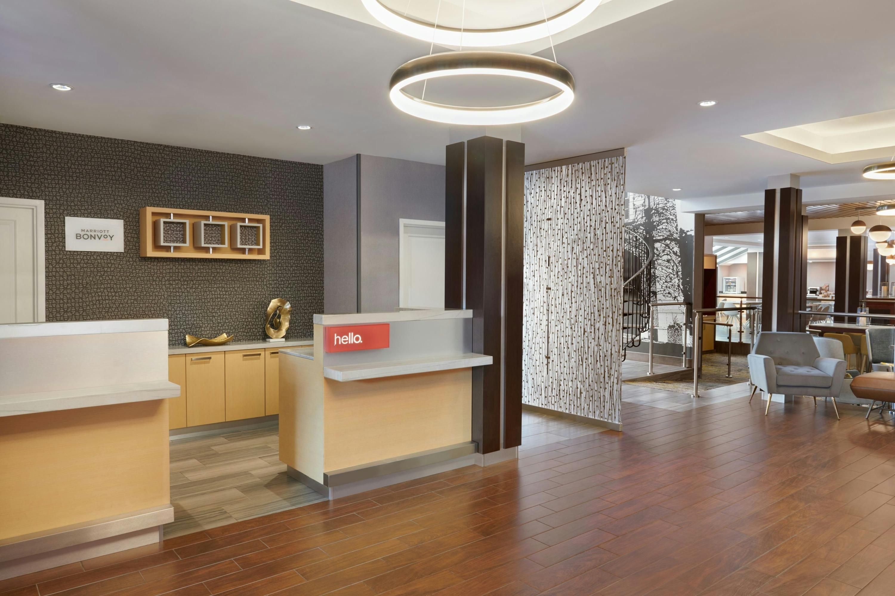 TownePlace Suites by Marriott London - לונדון - דלפק קבלה