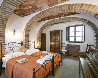 Holiday Home Vedi Torre by Interhome - San Gimignano - Habitación