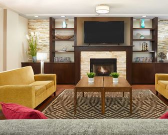 Staybridge Suites Orlando Airport South by IHG - Orlando - Oleskelutila