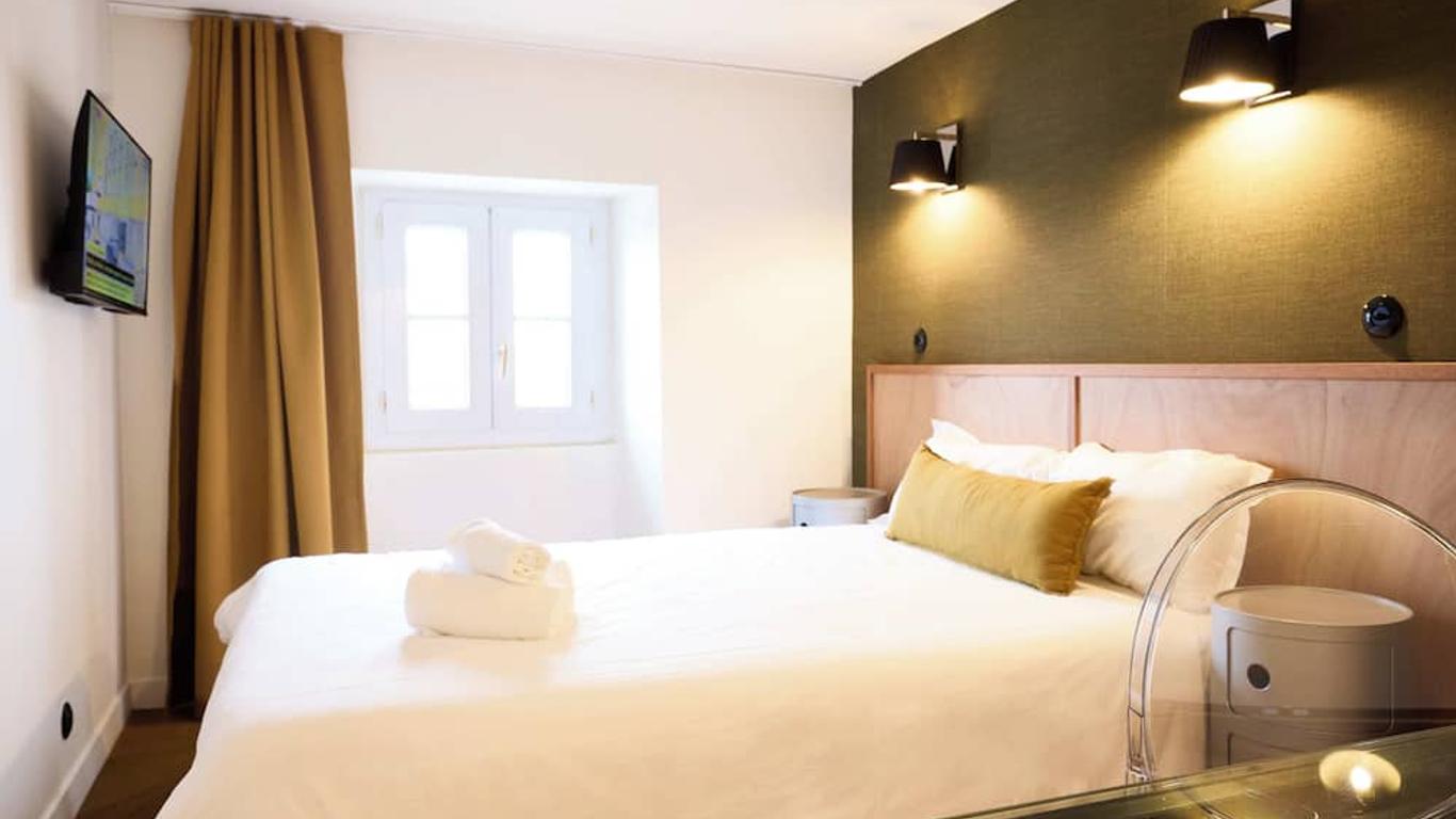 Hôtel Henri IV