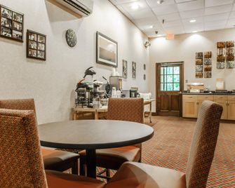 Quality Inn & Suites - Westampton - Restaurante