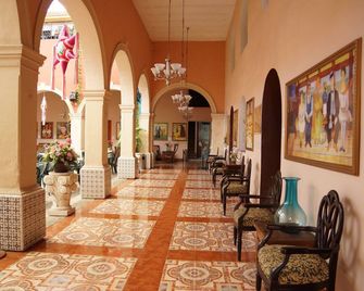 Hotel Doralba Inn - Mérida - Lobby