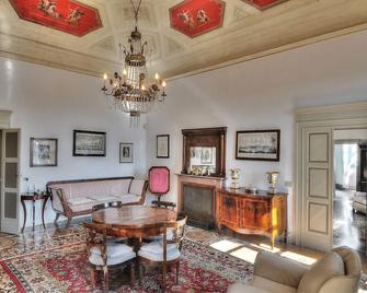 Castello Di Monterado - Ripe - Living room