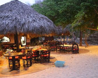 Hotel Bahía de la Luna - Arroyo Cruz