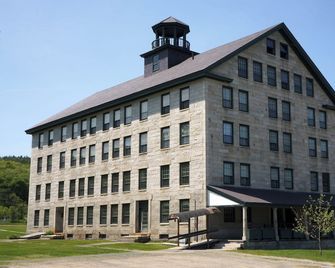 Enfield Shaker Museum - Enfield - Gebouw