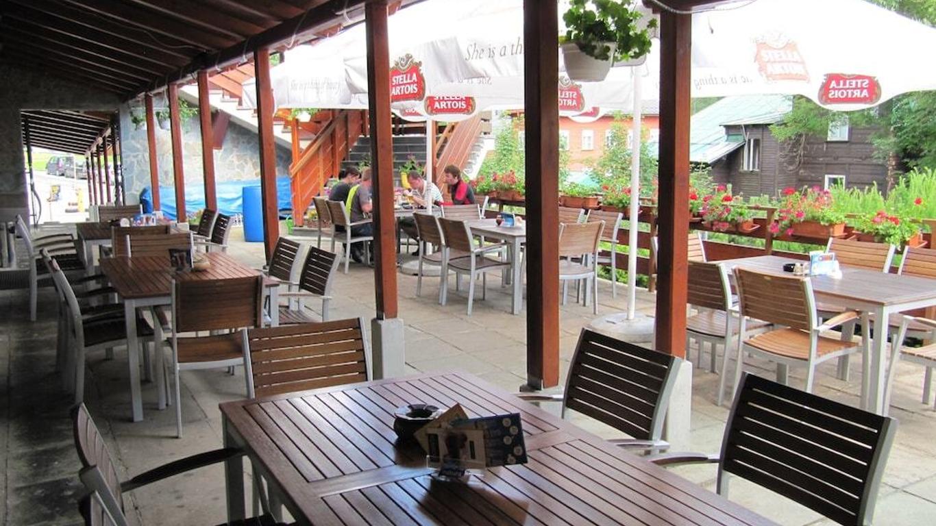 Hotel Arnika