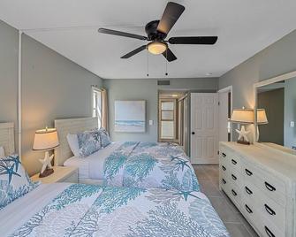 Beach Haven - Longboat Key - Bedroom