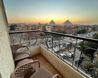 King Khafren View Inn - Cairo - Balcony