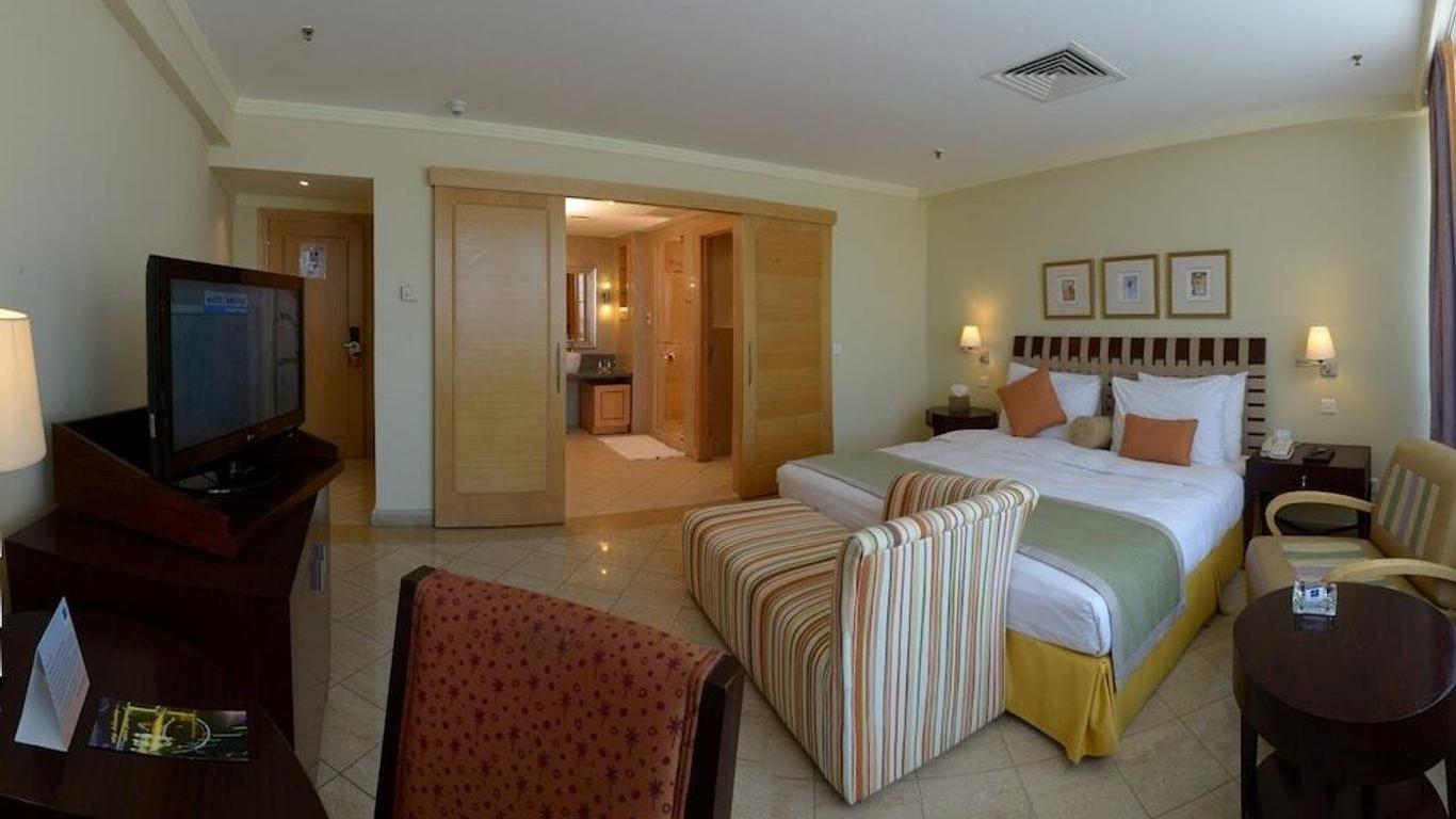 Seashell Julaia Hotel and Resort