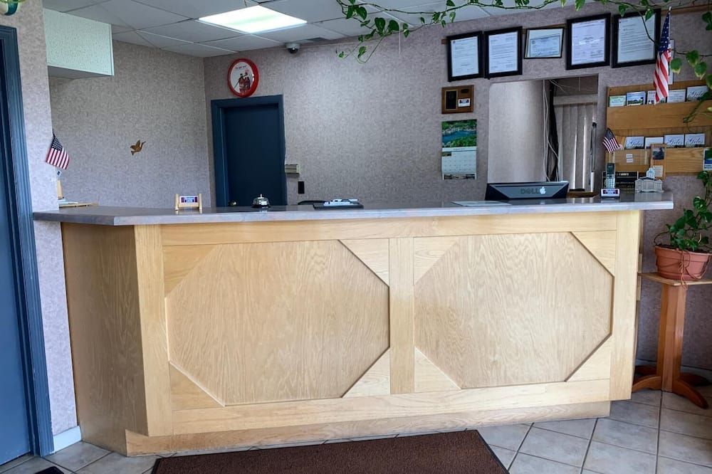 Budget Inn Pulaski - Pulaski - Рецепція