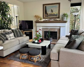 Distinctive Del Mar Haven - סן דייגו - סלון