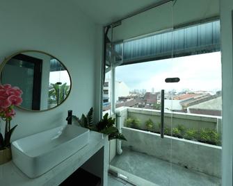 Manhattan Residence By Reunion - George Town