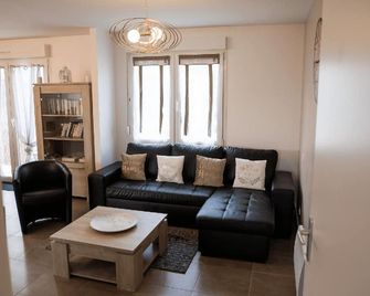 Gite Mattaincourt - Mirecourt - Living room