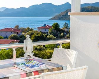 Derin Mavi Suit Butik Otel - Adults Only - Sogut (Mugla) - Balkón