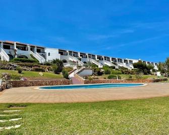 Llevant - Apartamento en planta baja con piscina - Arenal d'en Castell - Pool