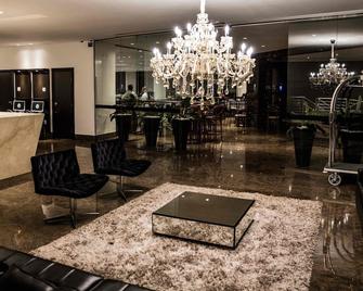 Gálatas Golden Hotel - Patos de Minas - Lobby