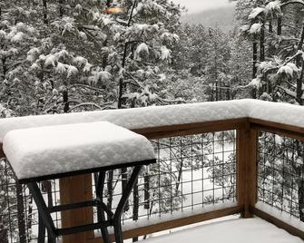 Enjoy The Beauty Of Fall-Relax At Emmas Loft In Strawberry Az - Strawberry - Balcón