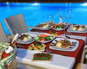Esida Hotel - Küçükkuyu