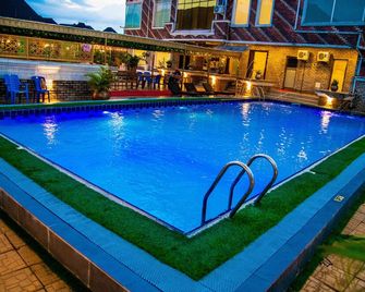 Portland Resort Hotel - Port Harcourt - Pool