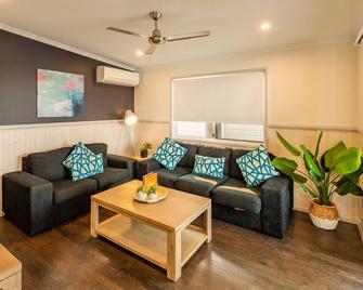 Ingenia Holidays White Albatross - Nambucca Heads - Living room