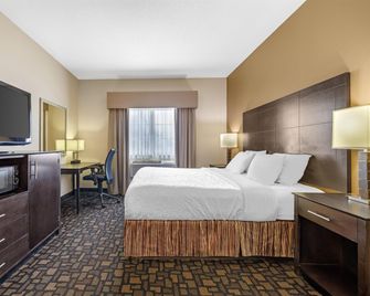 Best Western Plover-Stevens Point Hotel & Conference Ctr - Plover - Makuuhuone