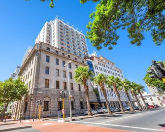 Taj Hotel 305 - Cape Town