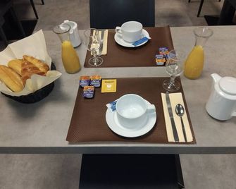 Be Myhôtel - Évreux