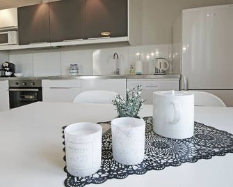 Irs Royal Apartments Apartamenty Irs Albatros - Gdansk - Kök