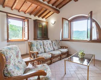 Pugnano Alto- appartamento Girasole - Lisciano Niccone - Sala de estar