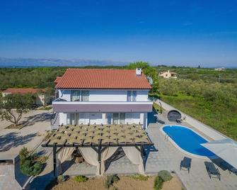 Four bedroom holiday home Horizon - Zadar - Building