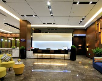 Hampton by Hilton Shenzhen Guangming - Shenzhen - Lobby