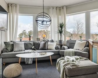 Pensionat Enehall - Båstad - Living room