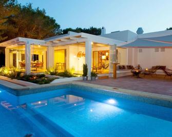 Casbah Formentera Hotel & Restaurant - Platja de Migjorn - Zwembad