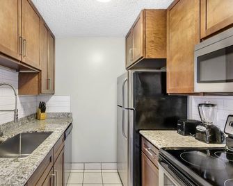 Maui Beach Vacation Club - Kihei - Cocina