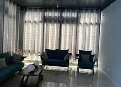 Ruhuka House - Bujumbura - Living room