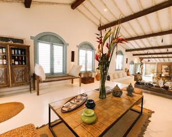 Casa La Torre Hotel Boutique - Trancoso - Sala de estar