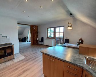 Vacation apartment with a wonderful alpine panorama - Halblech - Kitchen
