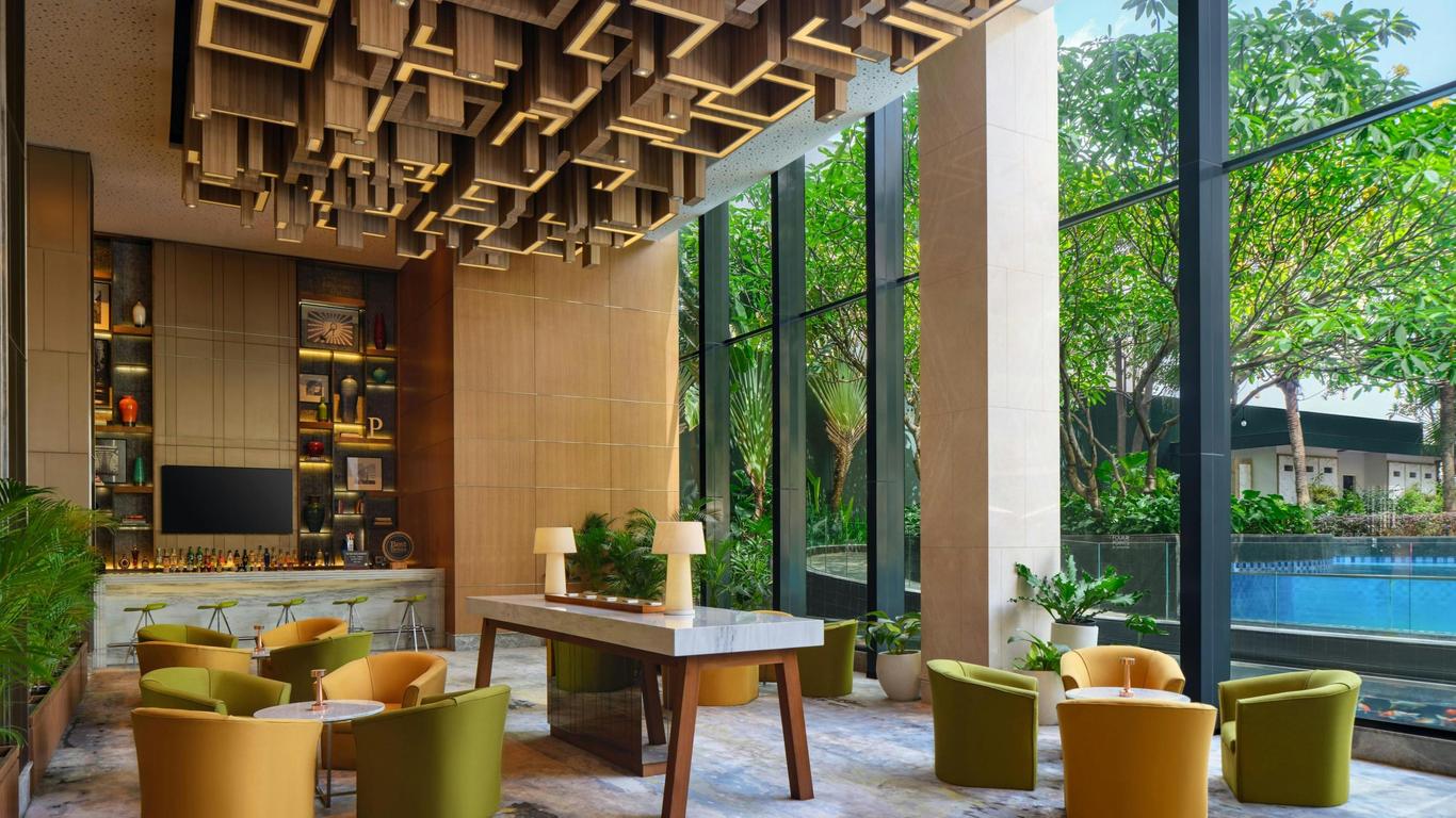 فور بوينتس باي شيراتون سورابايا، تونجونغان بلازا