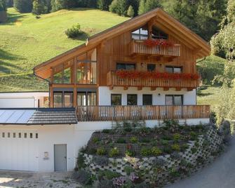 Salieta - San Martino in Badia/St. Martin in Thurn - Building