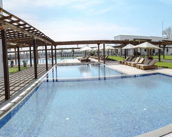 Hotel Viñas Queirolo - Ica - Piscine